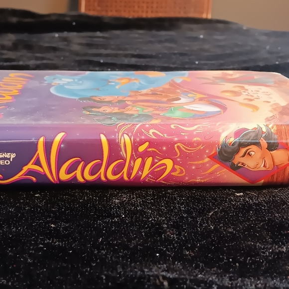ALADDIN VHS TAPE - Picture 5 of 14